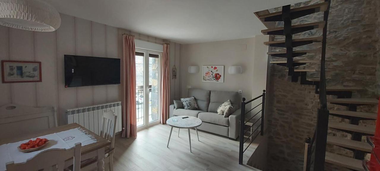 Apartamentos Casa Isabale Бьескас Экстерьер фото