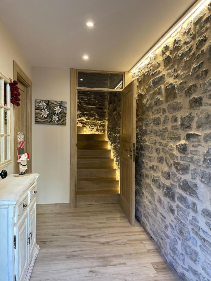 Apartamentos Casa Isabale Бьескас Экстерьер фото