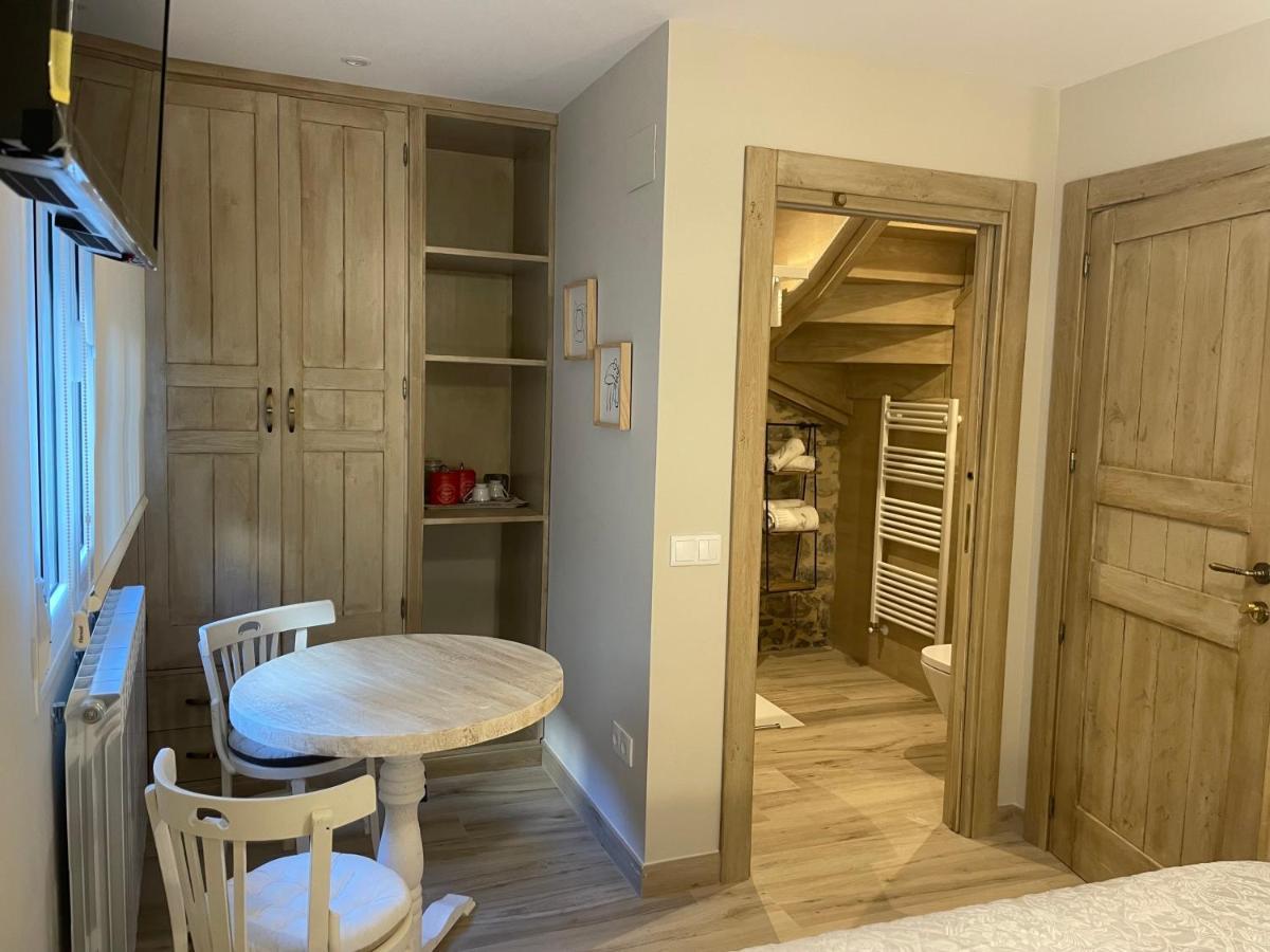 Apartamentos Casa Isabale Бьескас Экстерьер фото