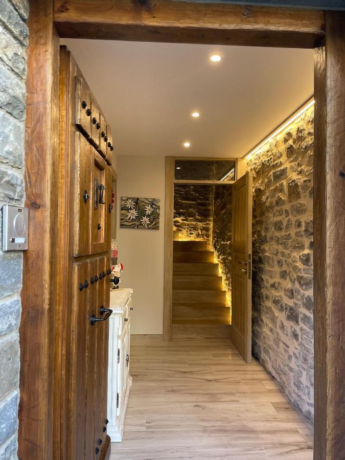 Apartamentos Casa Isabale Бьескас Экстерьер фото