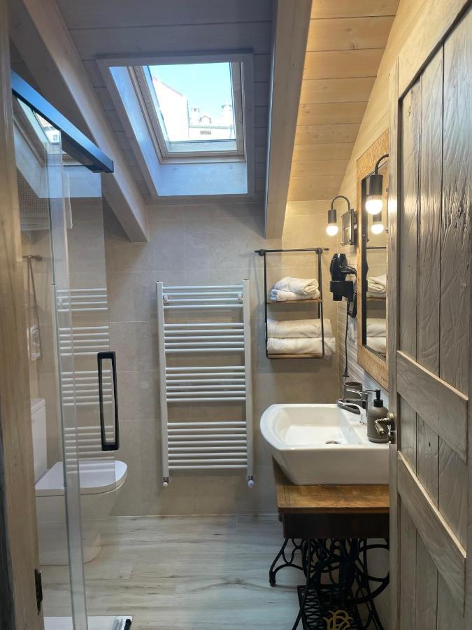 Apartamentos Casa Isabale Бьескас Экстерьер фото