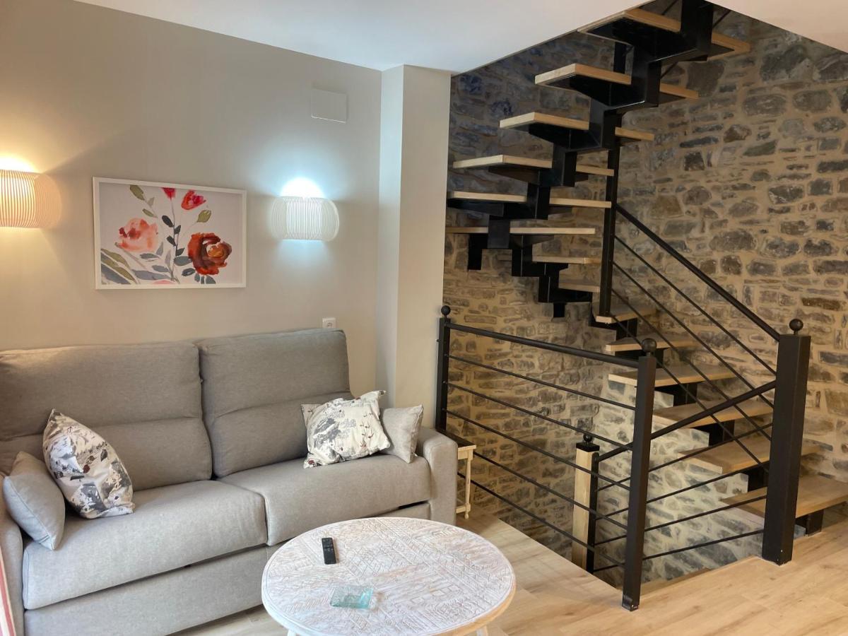 Apartamentos Casa Isabale Бьескас Экстерьер фото