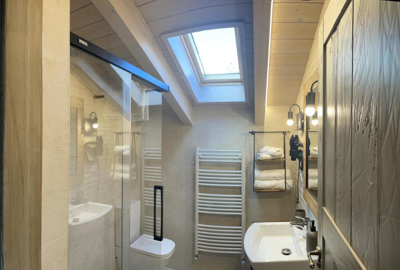Apartamentos Casa Isabale Бьескас Экстерьер фото