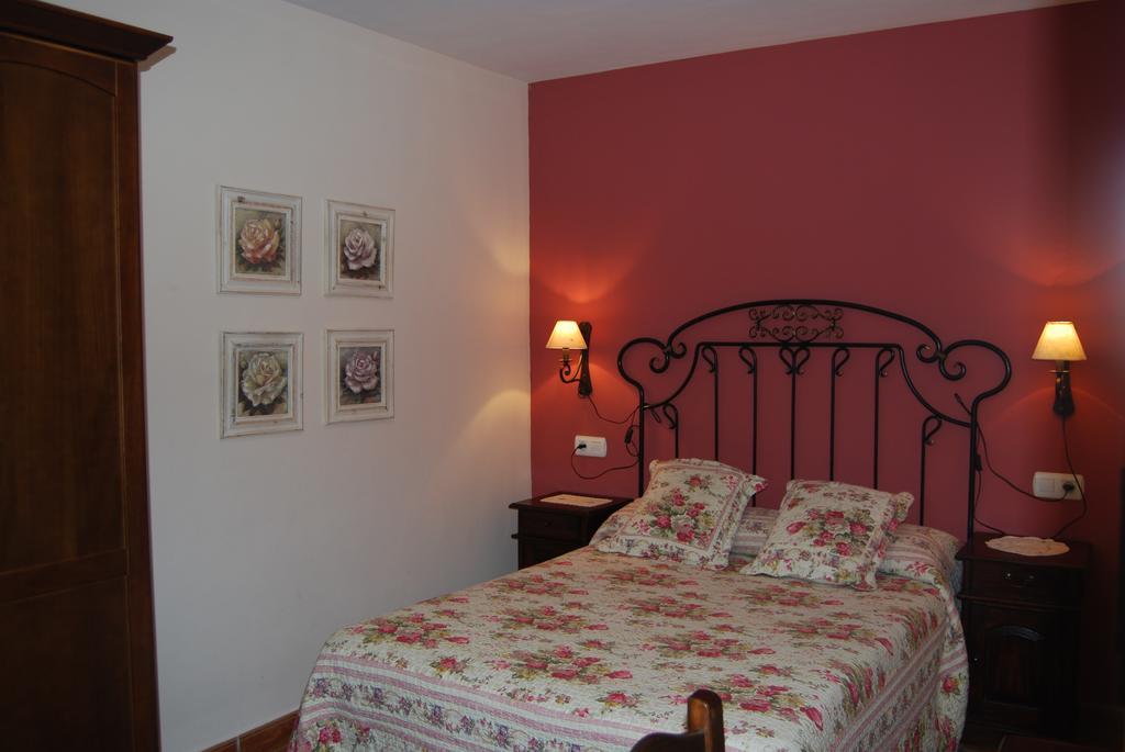 Apartamentos Casa Isabale Бьескас Номер фото
